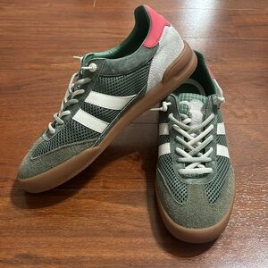 Steve Madden Verdict Sneaker